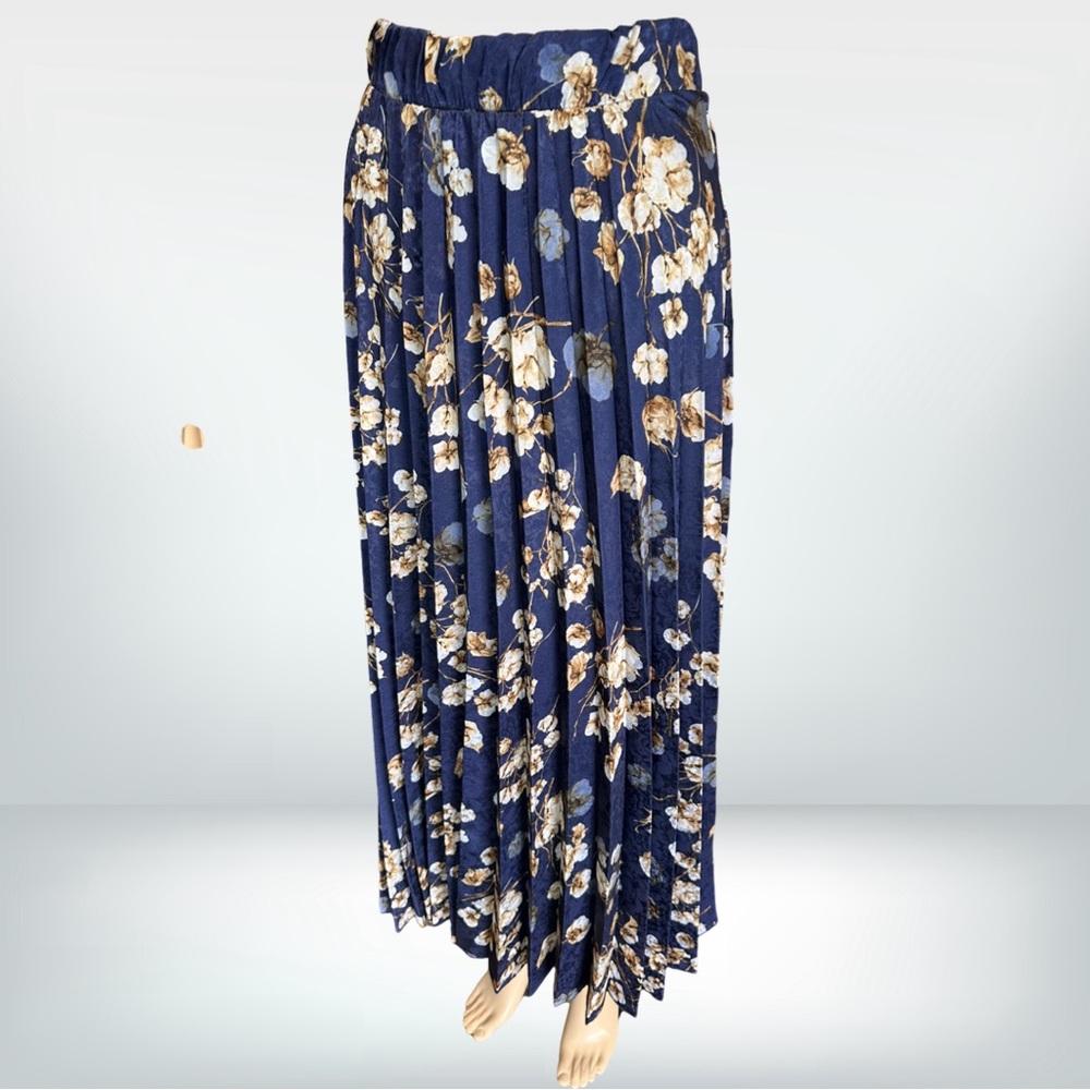 Artizan Blue Floral Knife Pleat Skirt by Robin Barr S